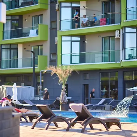 Appartamento Infinity By Alz Năvodari